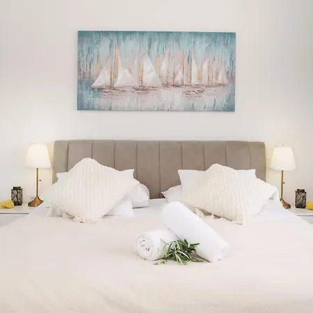 Exclusive New House W Private Pool *