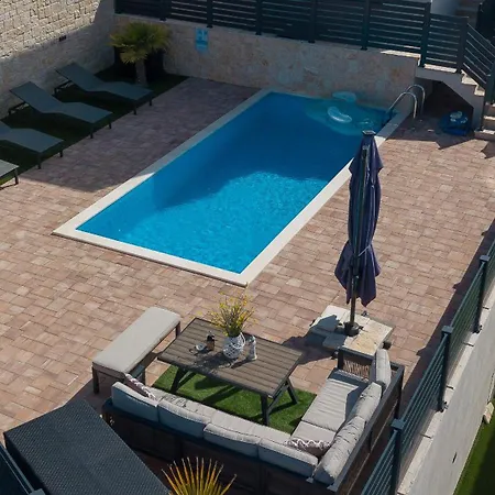 Exclusive New House W Private Pool *