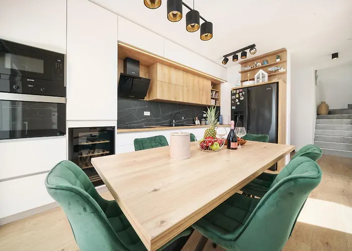 Exclusive New House W Private Pool Villa