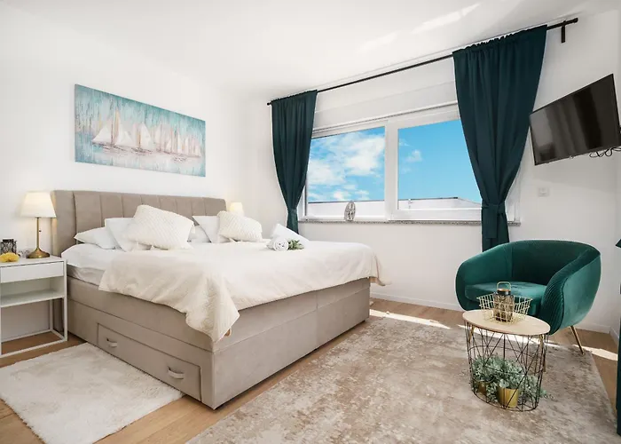 别墅 Exclusive New House W Private Pool 沃迪切