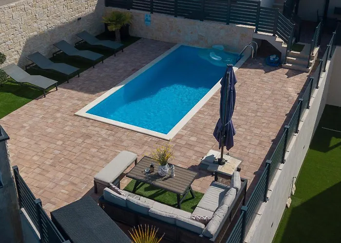 Exclusive New House W Private Pool *