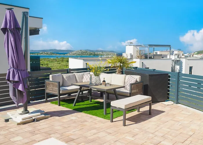 Exclusive New House W Private Pool Villa